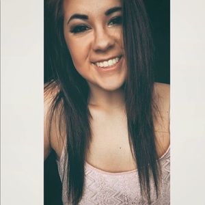 Meet your Posher, Mmaria